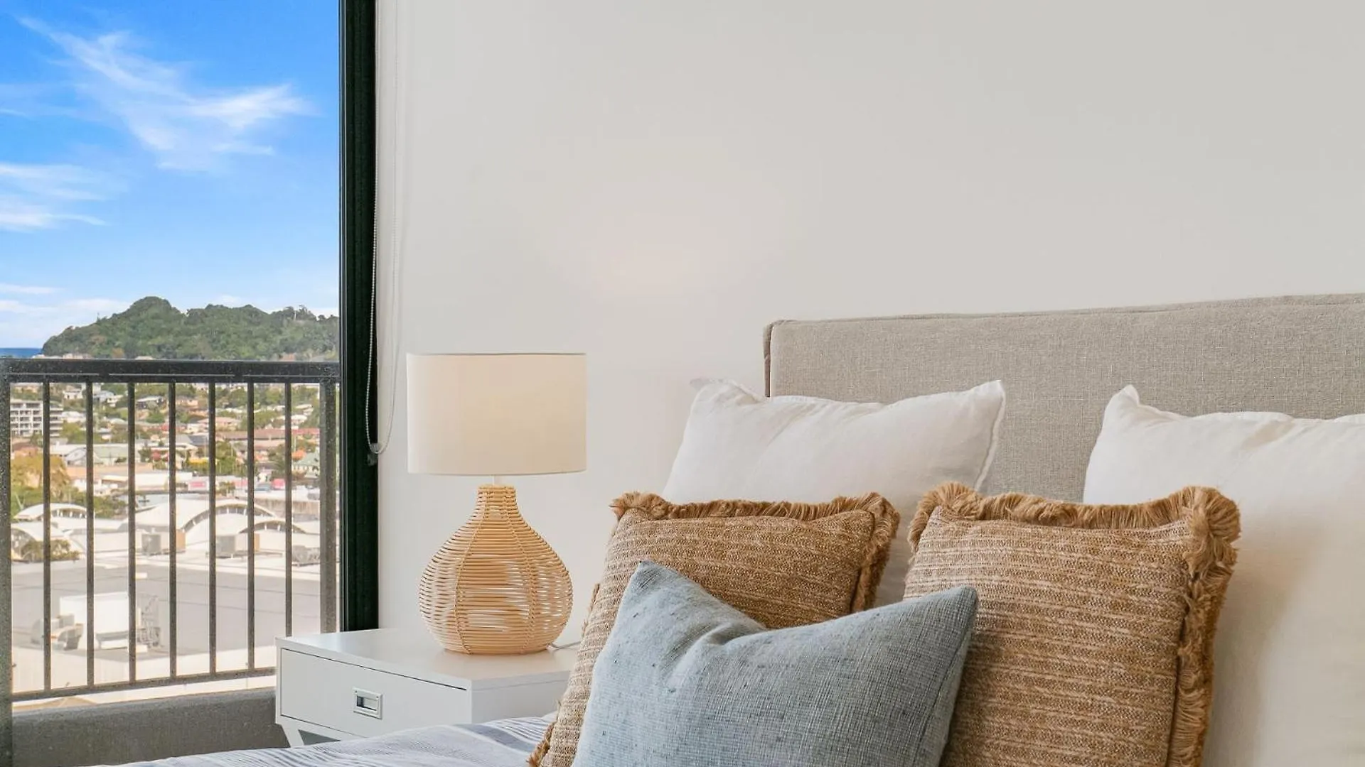 Seascape 1104 Apartment Tweed Heads